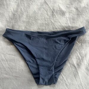 CRZ YOGA Bikini bottoms Sz M